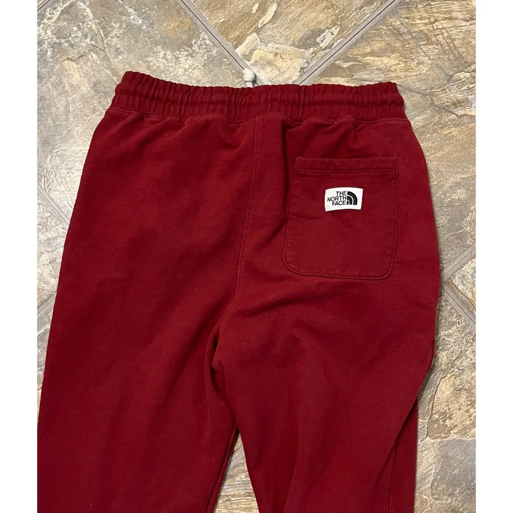 The North Face Joggers Mens Medium Red  Fleece Tapered Sweatpants